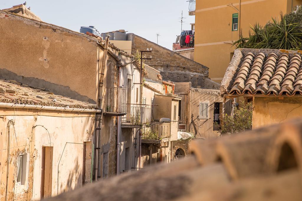 B&B Palazzo Bibirria Agrigent Exterior foto