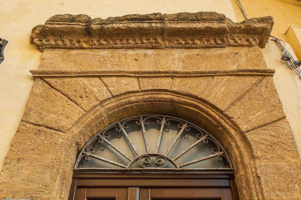 B&B Palazzo Bibirria Agrigent Exterior foto